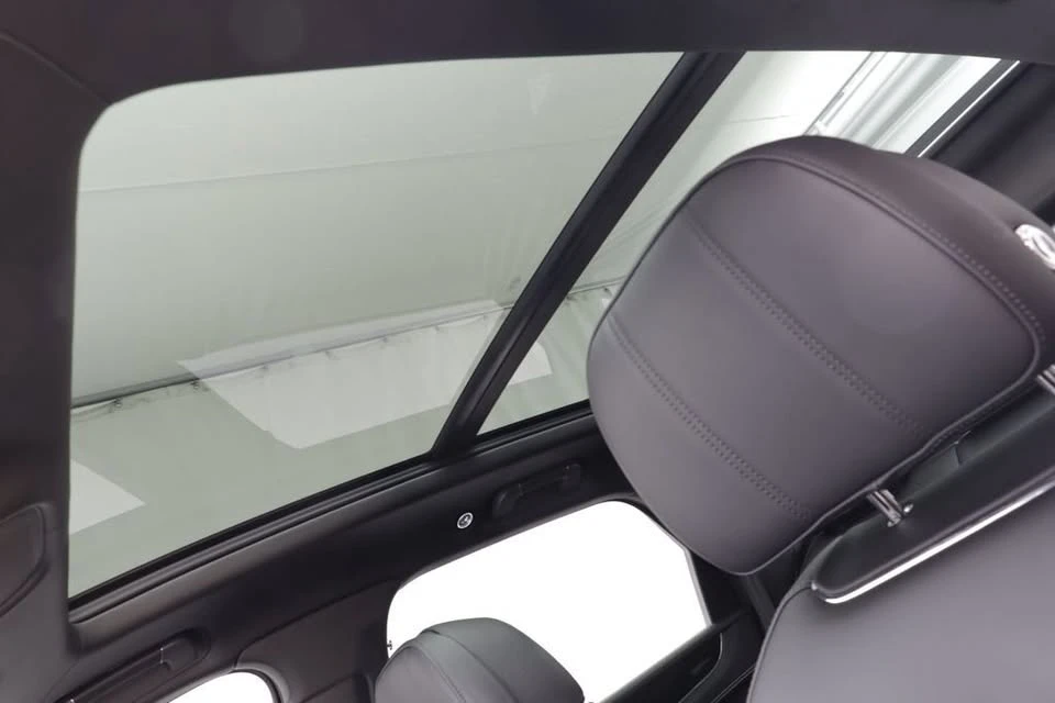 2021 Bentley Bentayga - Image 14 of 20
