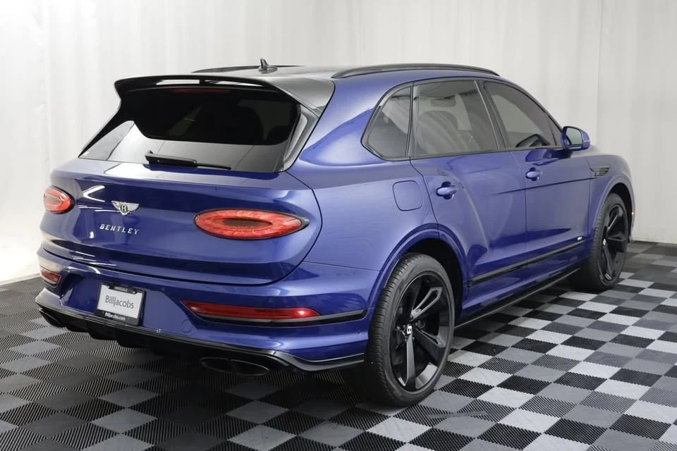 2021 Bentley Bentayga - Image 18 of 20