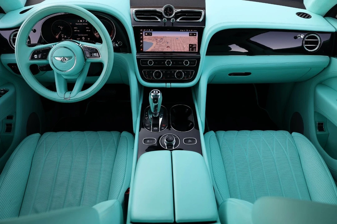 2021 Bentley Bentayga - Image 2 of 21