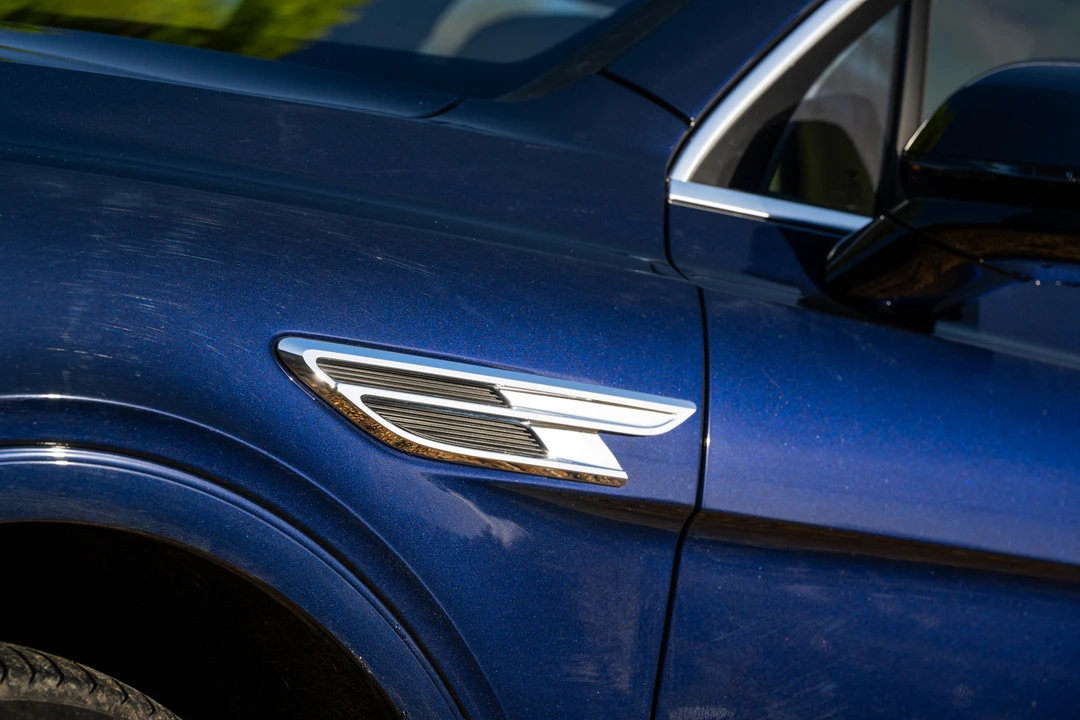 2021 Bentley Bentayga - Image 23 of 31