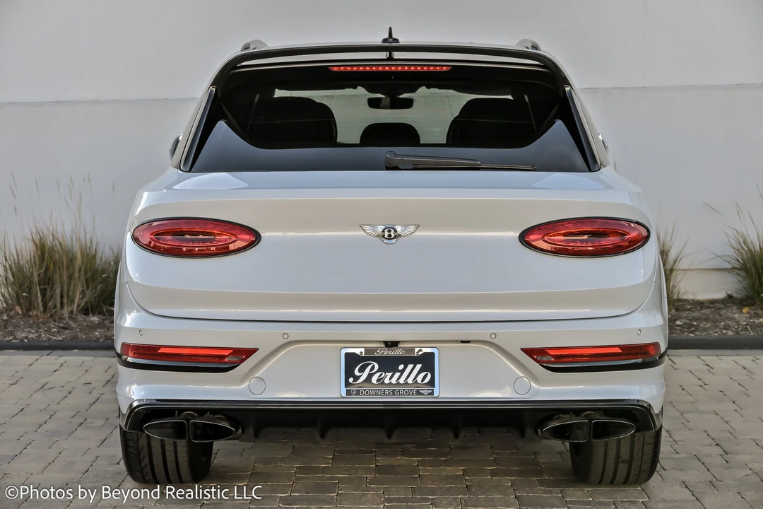 2021 Bentley Bentayga - Image 7 of 21