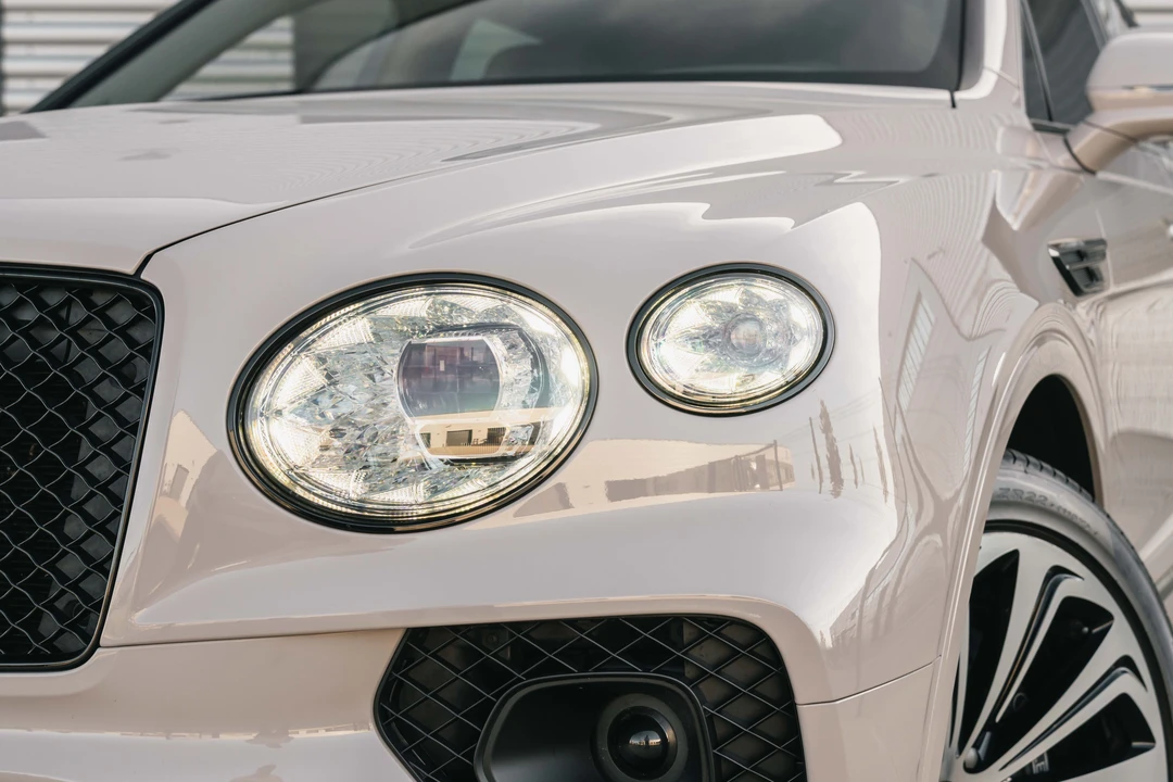 2021 Bentley Bentayga - Image 19 of 31