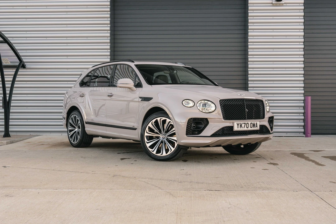 2021 Bentley Bentayga - Image 9 of 31