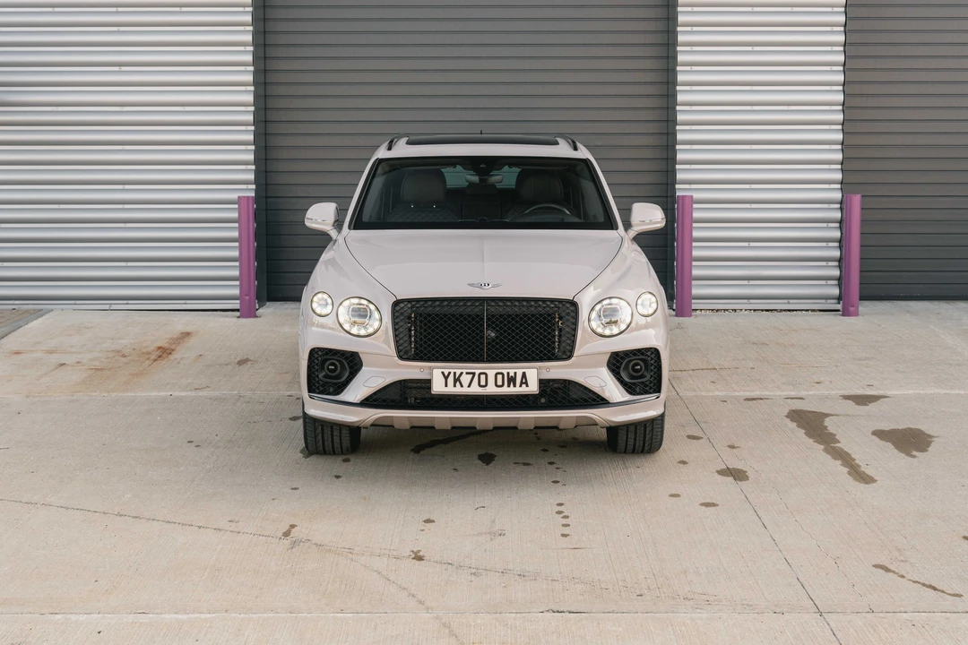 2021 Bentley Bentayga - Image 10 of 31