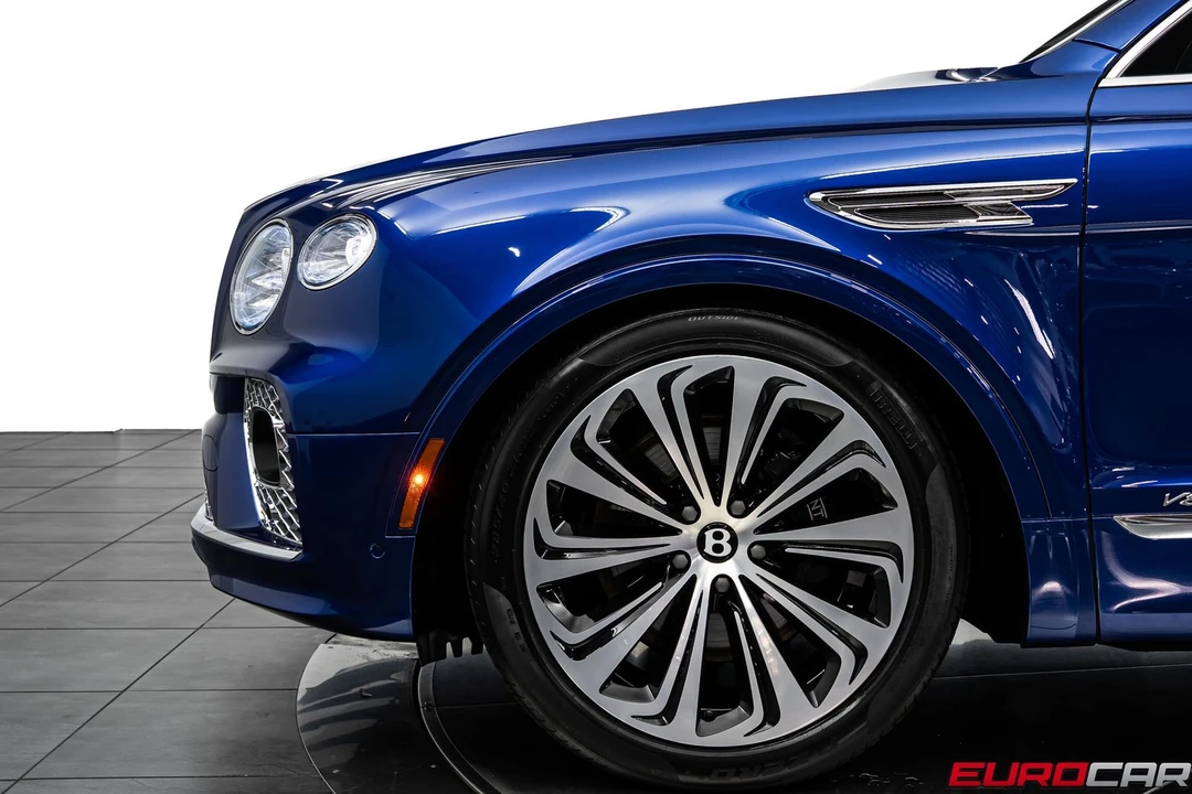 2021 Bentley Bentayga Mulliner - Image 13 of 31