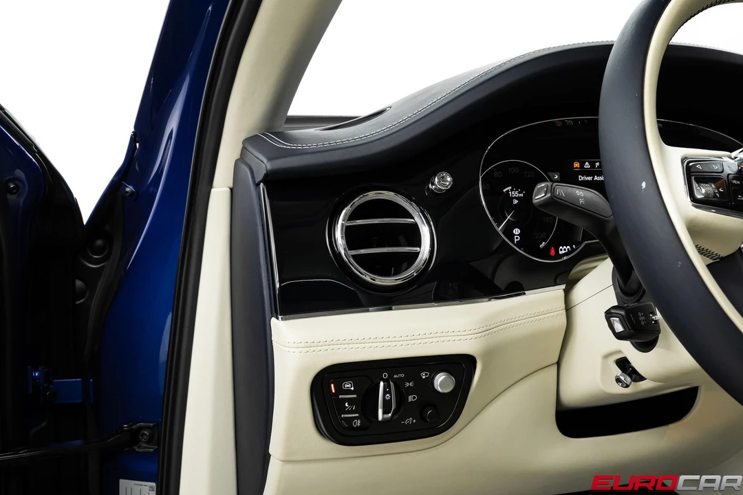 2021 Bentley Bentayga Mulliner - Image 26 of 31
