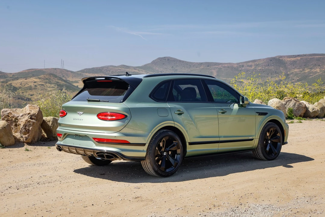 2021 Bentley Bentayga - Image 12 of 31