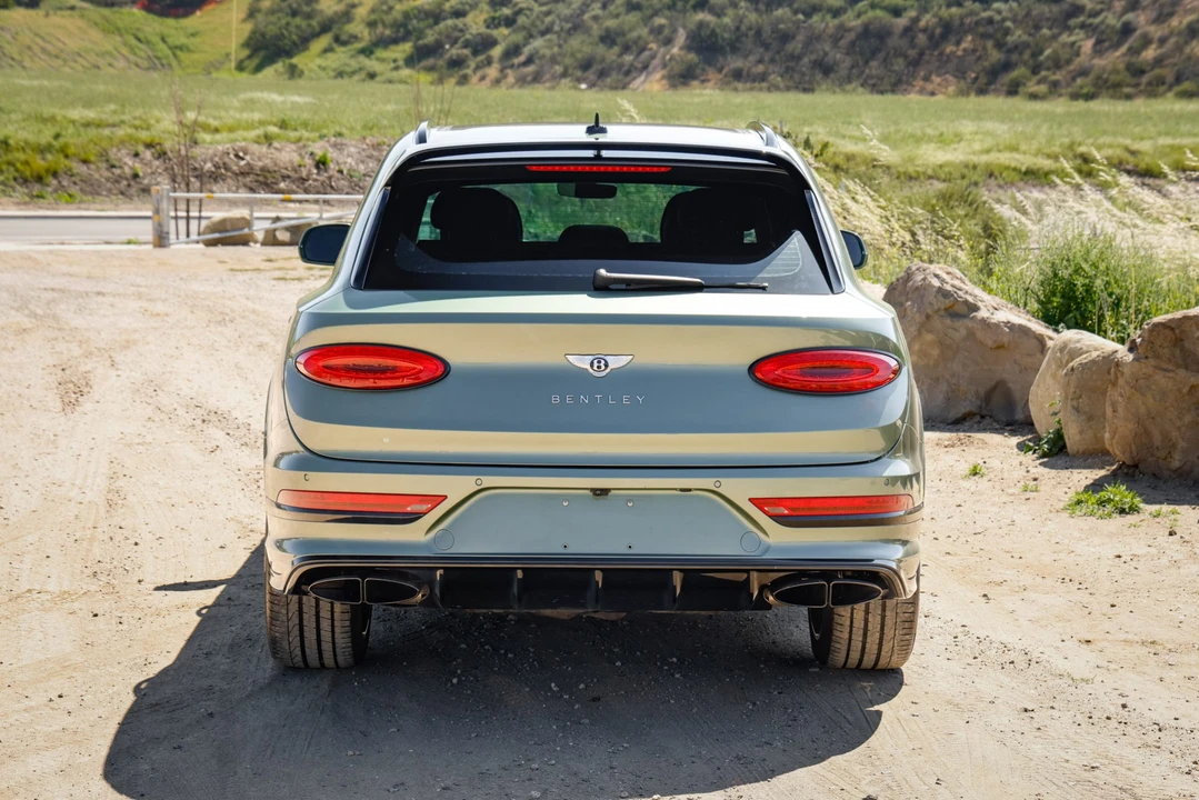 2021 Bentley Bentayga - Image 14 of 31
