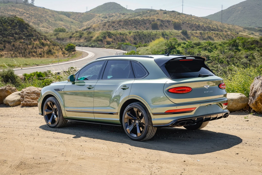 2021 Bentley Bentayga - Image 15 of 31