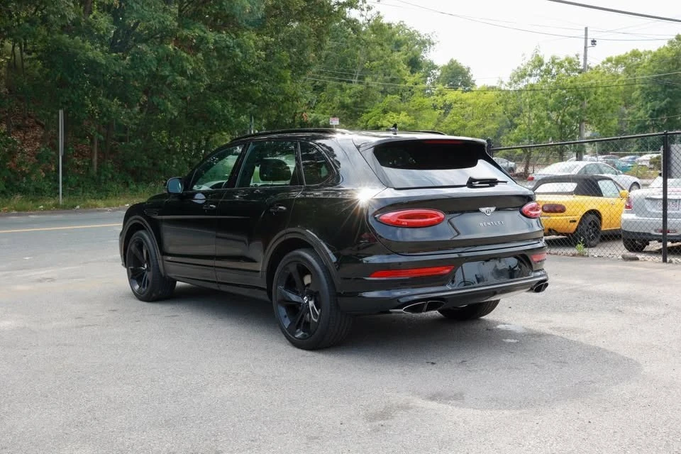 2021 Bentley Bentayga - Image 4 of 8