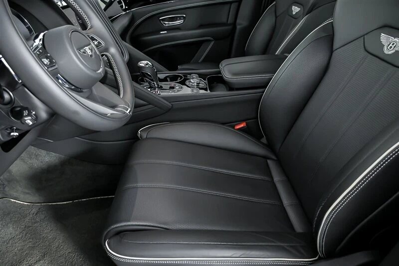 2021 Bentley Bentayga - Image 20 of 21