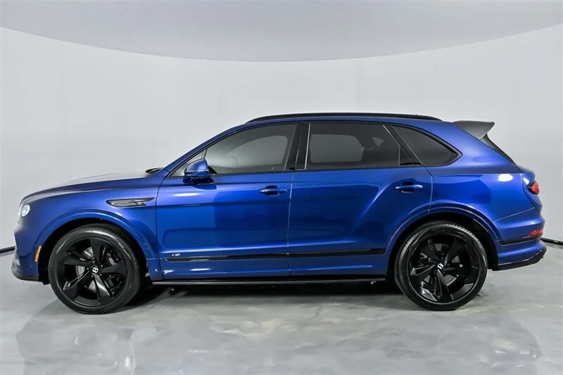 2021 Bentley Bentayga - Image 8 of 21