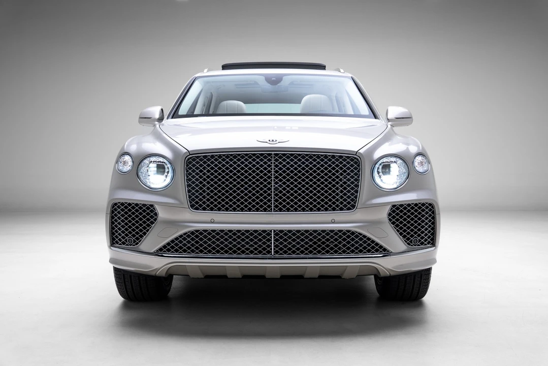2021 Bentley Bentayga - Image 7 of 21