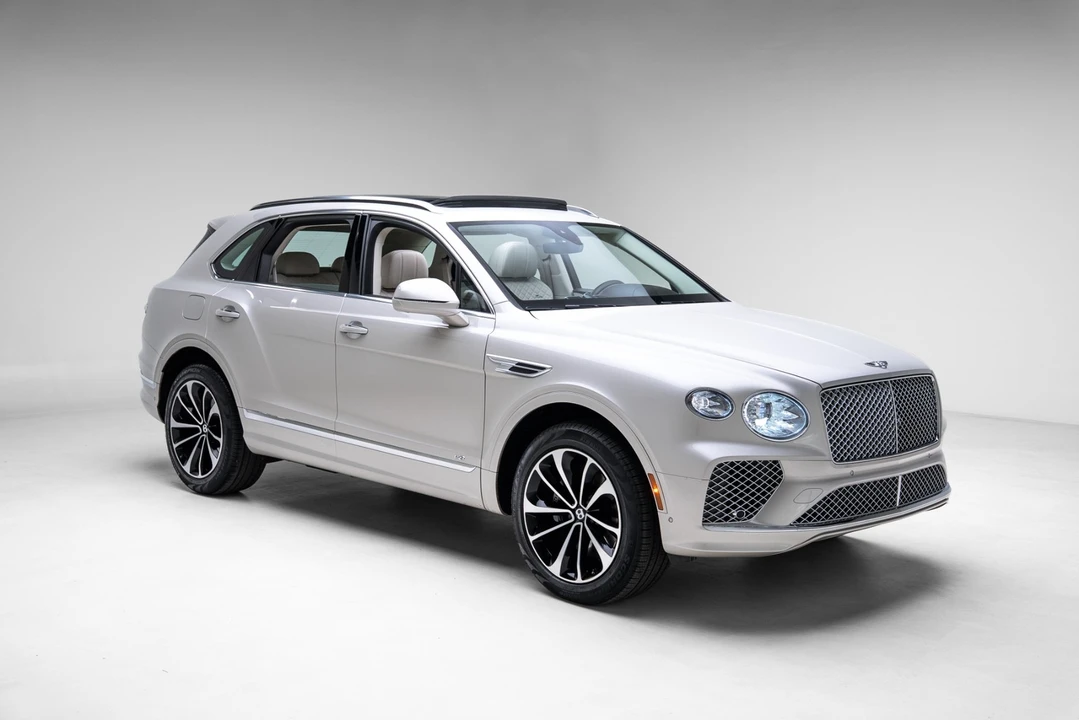 2021 Bentley Bentayga - Image 8 of 21