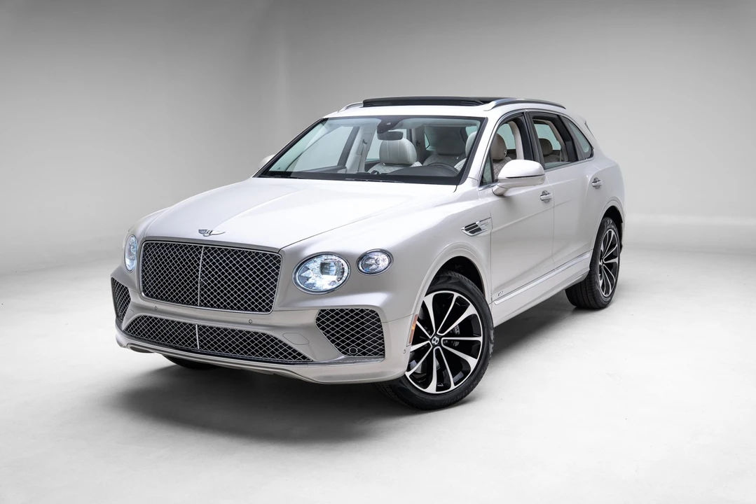 2021 Bentley Bentayga - Image 17 of 21