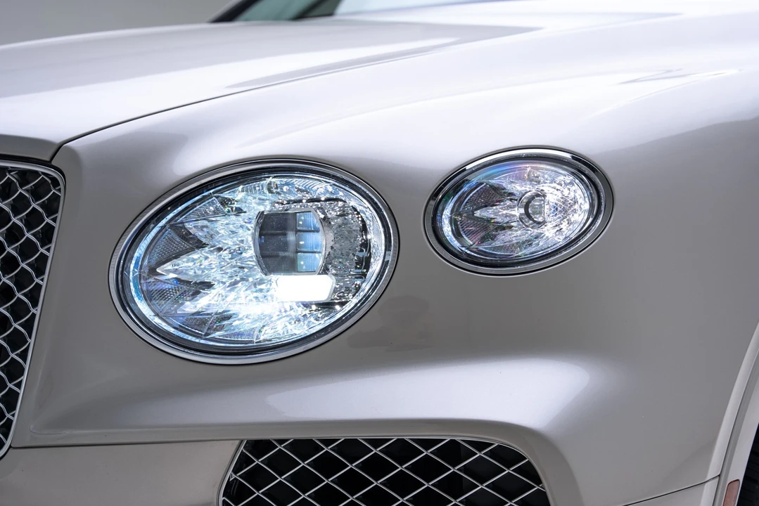 2021 Bentley Bentayga - Image 11 of 21
