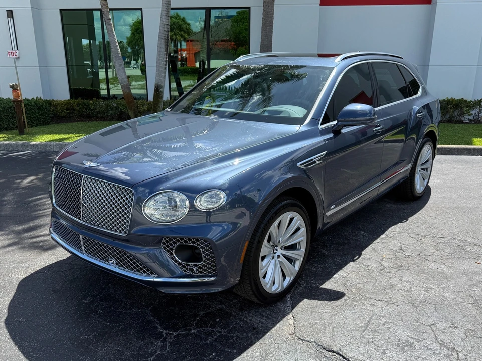 2021 Bentley Bentayga - Image 11 of 31