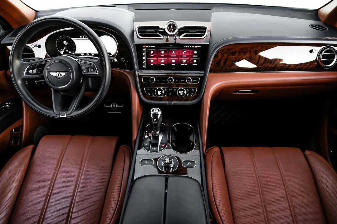2021 Bentley Bentayga - Image 11 of 21