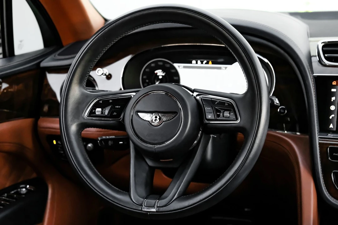 2021 Bentley Bentayga - Image 14 of 21