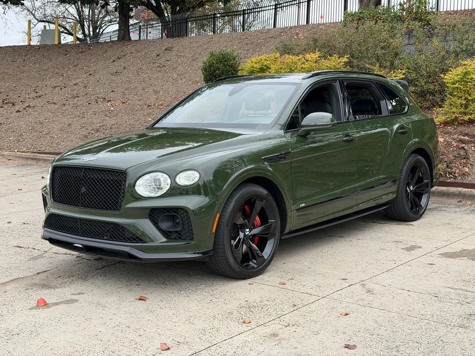 2021 Bentley Bentayga - Image 13 of 21