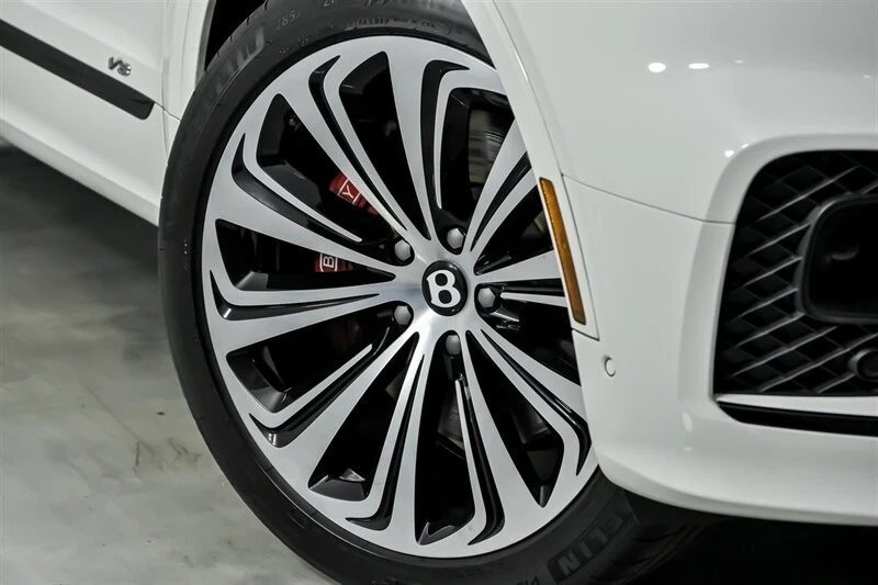 2021 Bentley Bentayga - Image 4 of 12