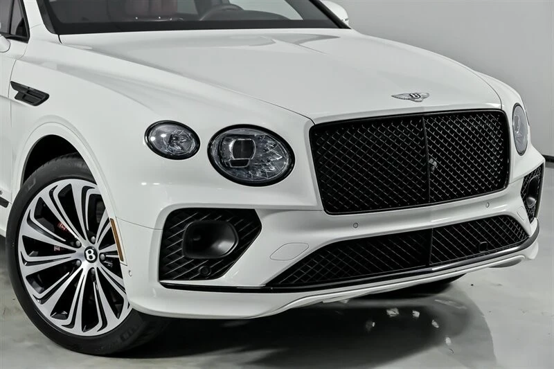 2021 Bentley Bentayga - Image 3 of 12