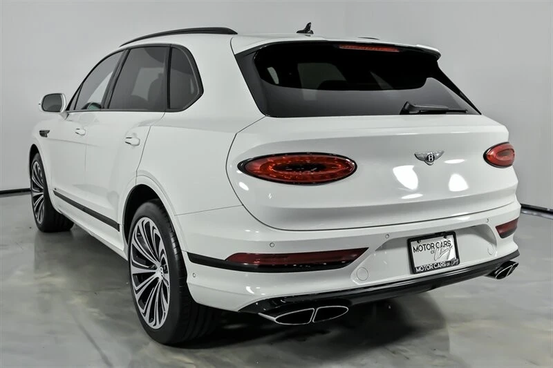 2021 Bentley Bentayga - Image 10 of 12