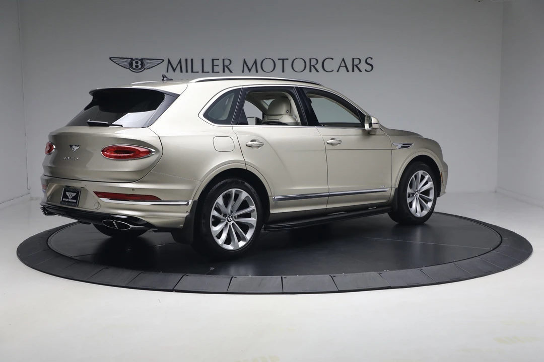 2021 Bentley Bentayga - Image 8 of 31