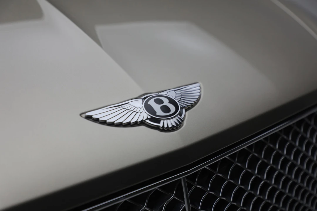 2021 Bentley Bentayga - Image 13 of 31