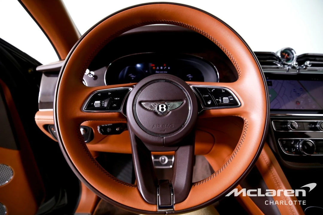 2021 Bentley Bentayga - Image 14 of 31