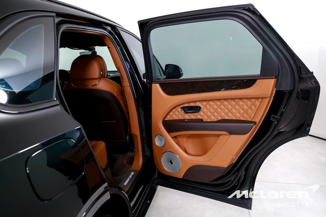 2021 Bentley Bentayga - Image 24 of 31