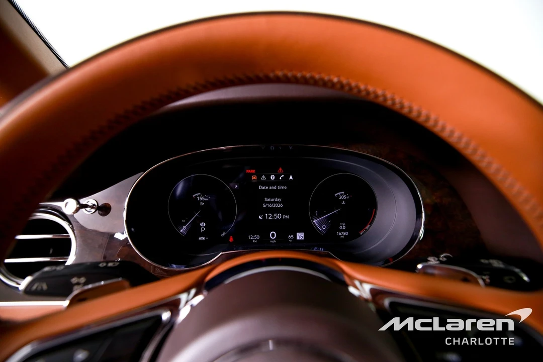 2021 Bentley Bentayga - Image 13 of 31