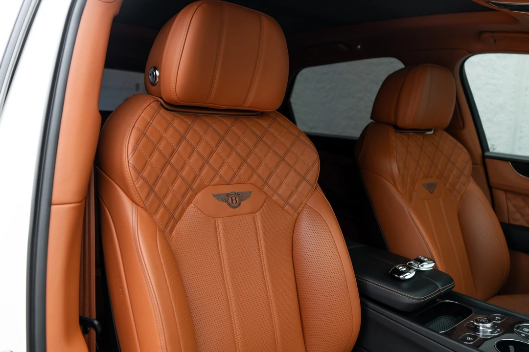 2021 Bentley Bentayga - Image 30 of 31