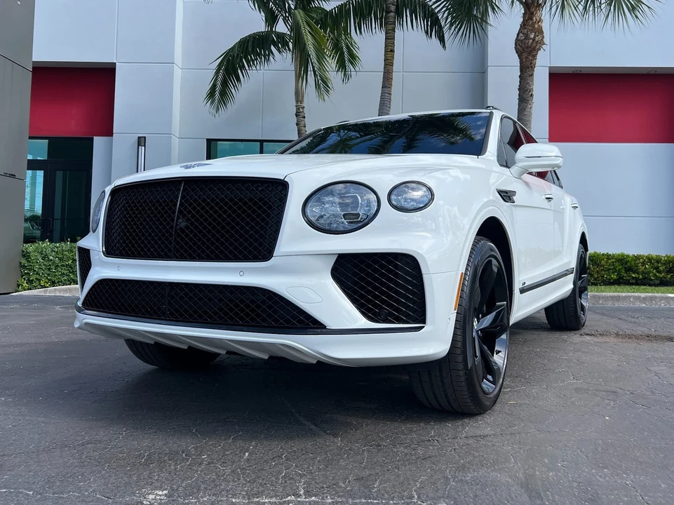 2021 Bentley Bentayga - Image 6 of 21