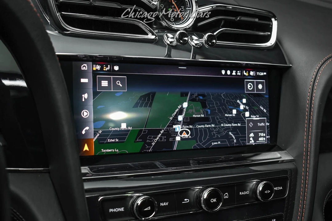 2021 Bentley Bentayga - Image 16 of 31