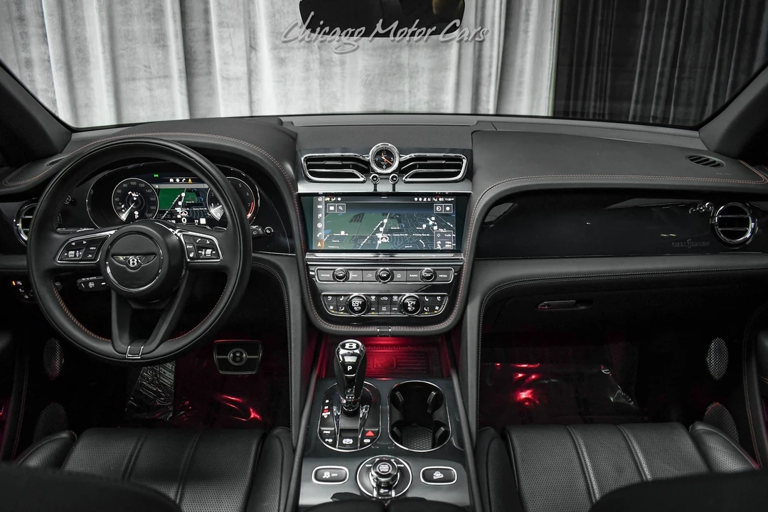2021 Bentley Bentayga - Image 27 of 31