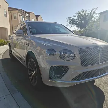 2021 Bentley Bentayga V8 Sport Utility 4D