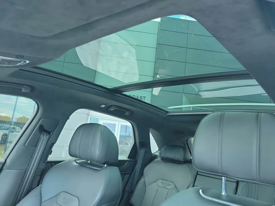 2021 Bentley Bentayga - Image 12 of 14