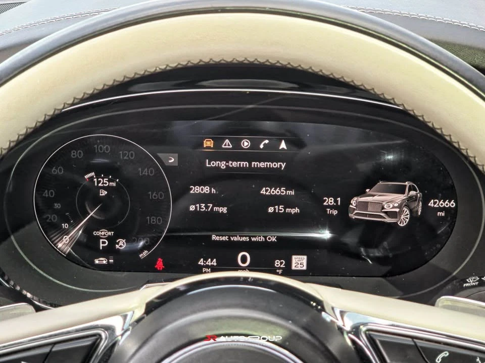 2021 Bentley Bentayga - Image 8 of 17