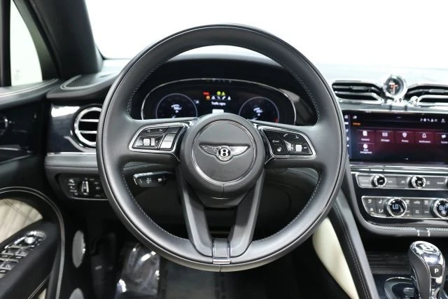 2021 Bentley Bentayga - Image 29 of 31
