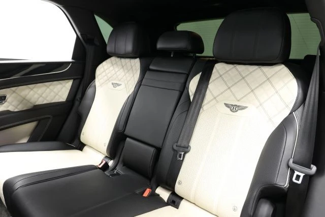 2021 Bentley Bentayga - Image 3 of 31