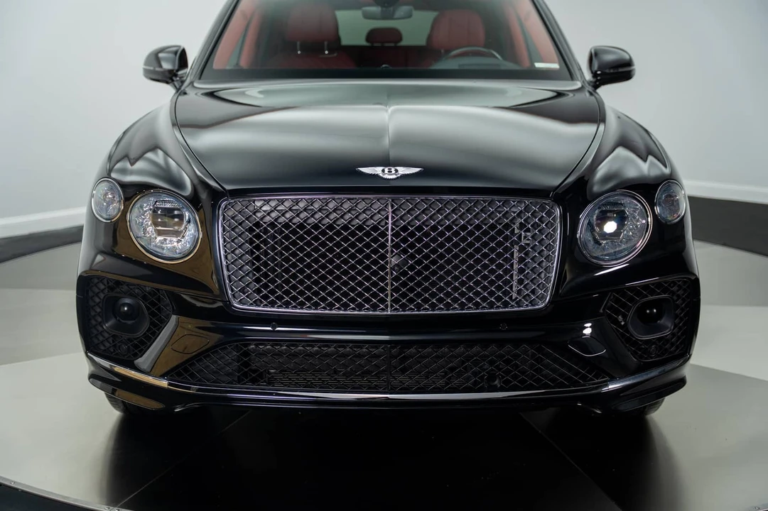 2021 Bentley Bentayga - Image 10 of 24