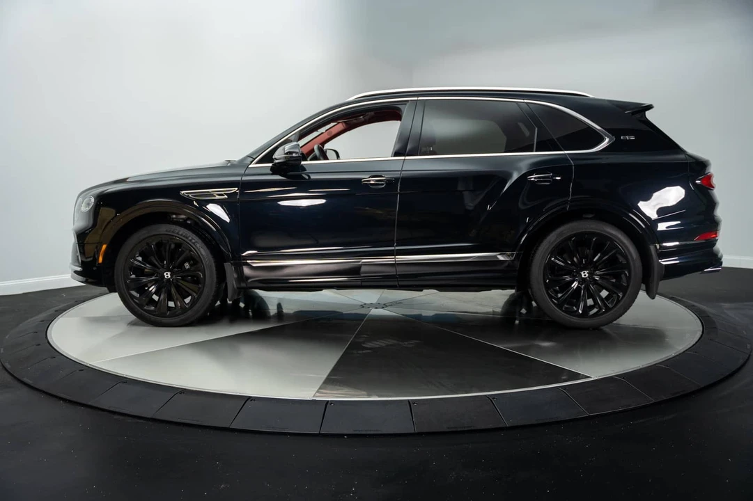 2021 Bentley Bentayga - Image 12 of 24
