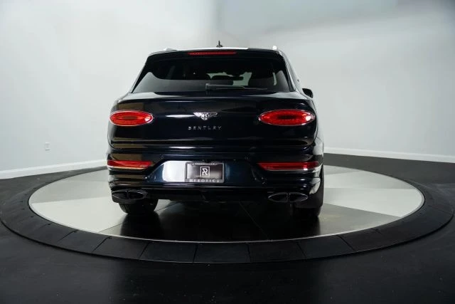 2021 Bentley Bentayga - Image 9 of 31