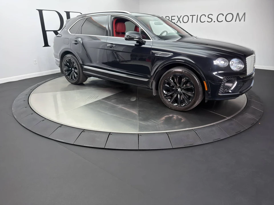 2021 Bentley Bentayga - Image 24 of 24