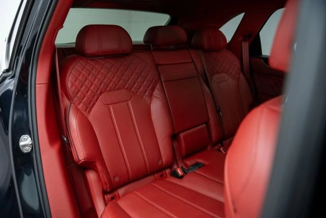 2021 Bentley Bentayga - Image 26 of 31