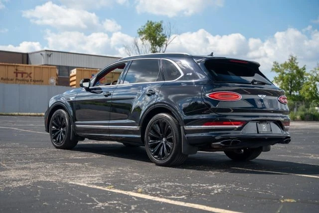 2021 Bentley Bentayga - Image 11 of 18