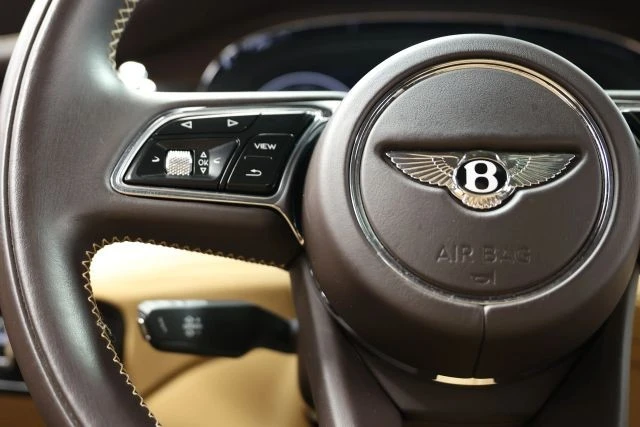 2021 Bentley Bentayga - Image 25 of 31