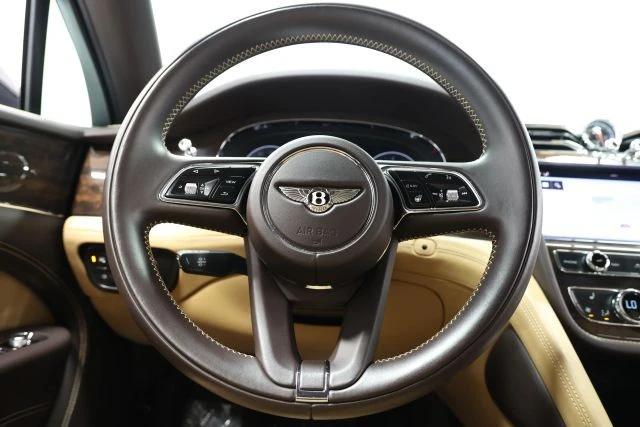 2021 Bentley Bentayga - Image 24 of 31