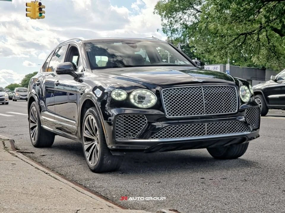2021 Bentley Bentayga - Image 2 of 20